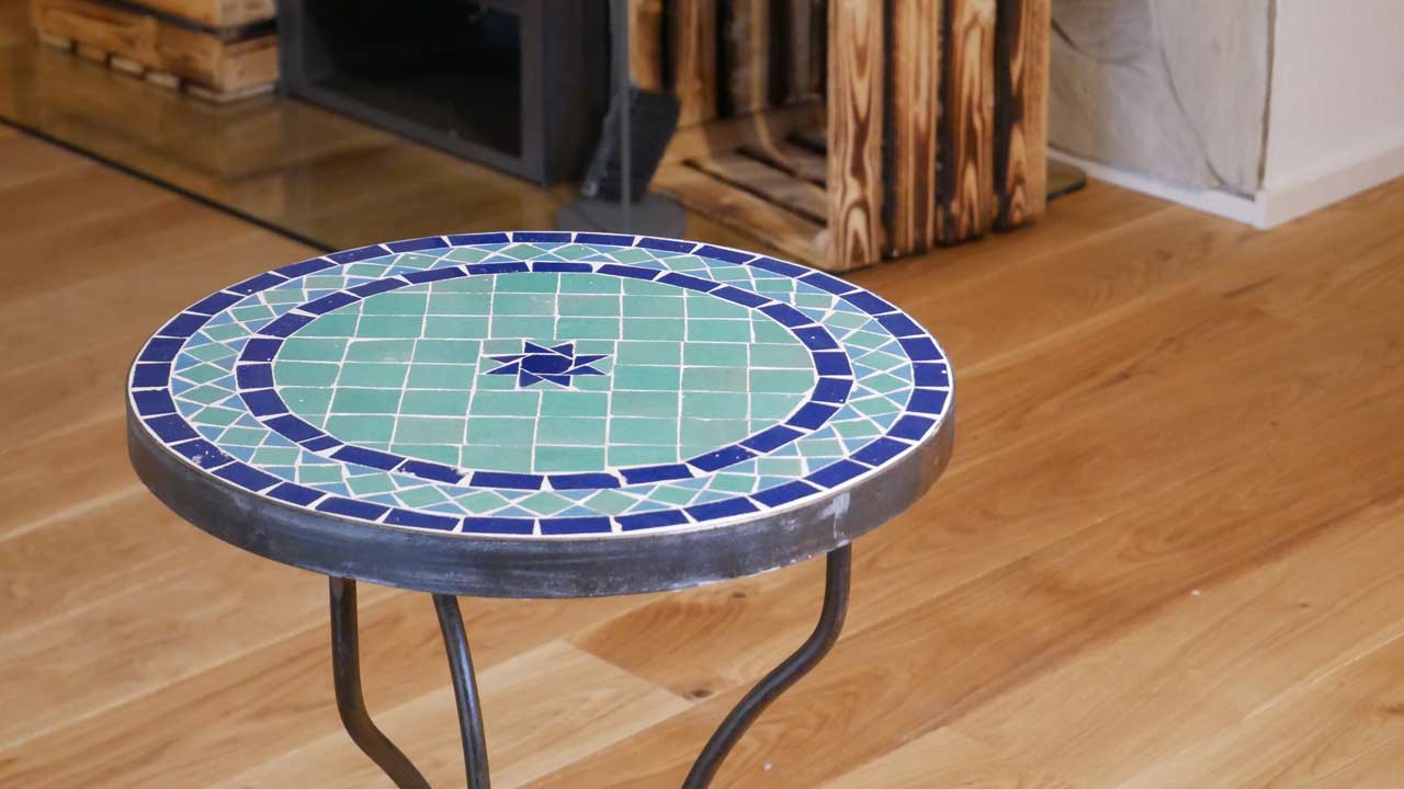 Mosaiktisch - Tisch aus Mosaik selber machen - Made by ...